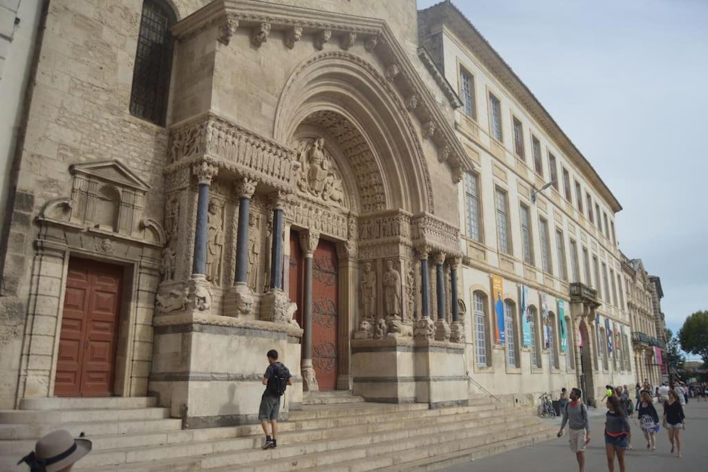 Charmante Petite Maison Donnant Sur Les Arenes Ferienhaus